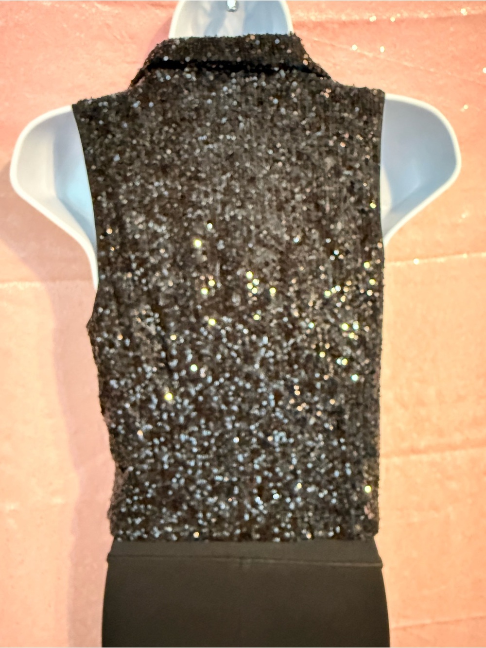 Cable & Gauge Black Sequin Knit Vest - Picture 2 of 3